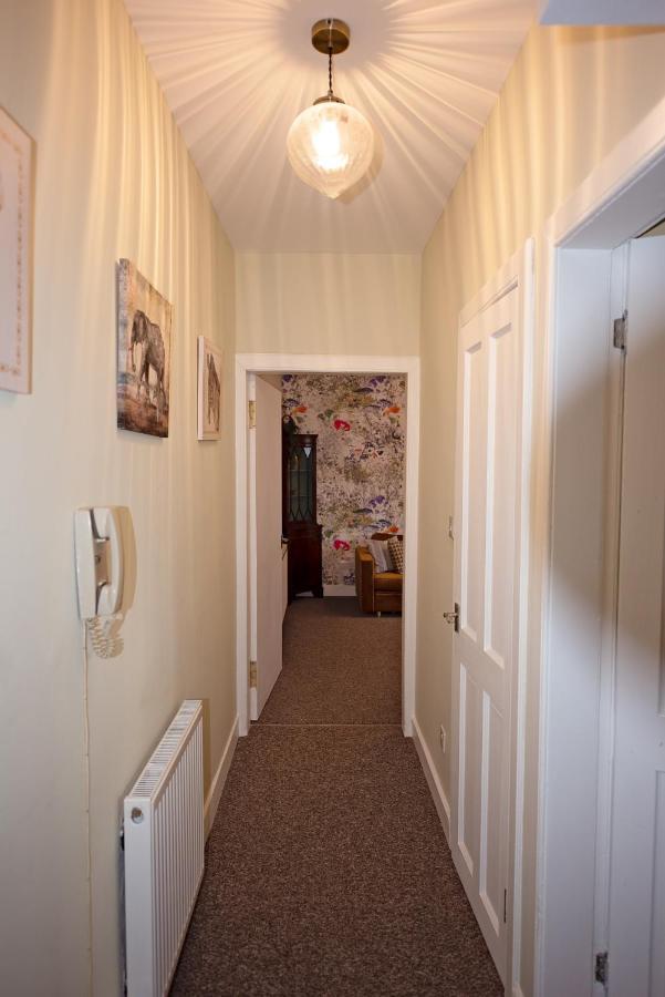 Cosy One Bedroom Flat In City Center EDI Exteriér fotografie